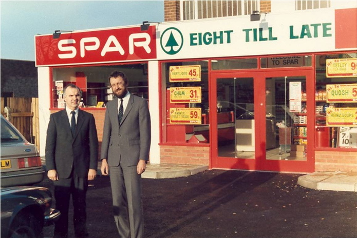 Peter and Elwyn outside SPAR Bentley in 1985